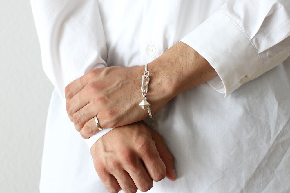 BUNNEY(�Хˡ�) "M Hook w/Stud Bracelet 925 Silver"