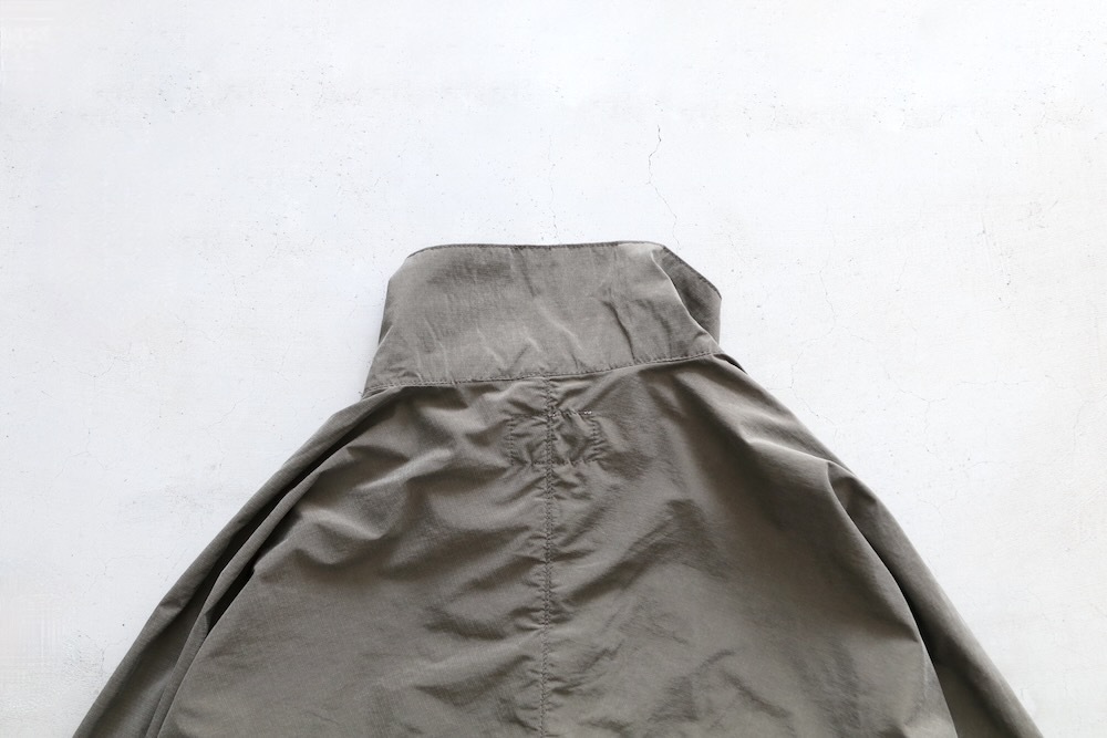 C.E(��������) "LIGHT RIP STOP ZIP JACKET"