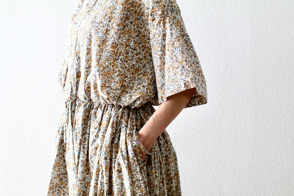 WOMEN'S】TOUJOURS（トゥジュー）“Short Sleeve Classic Gathered