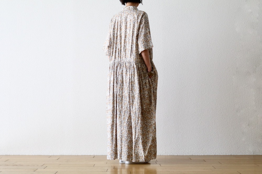 WOMEN'S】TOUJOURS（トゥジュー）“Short Sleeve Classic Gathered