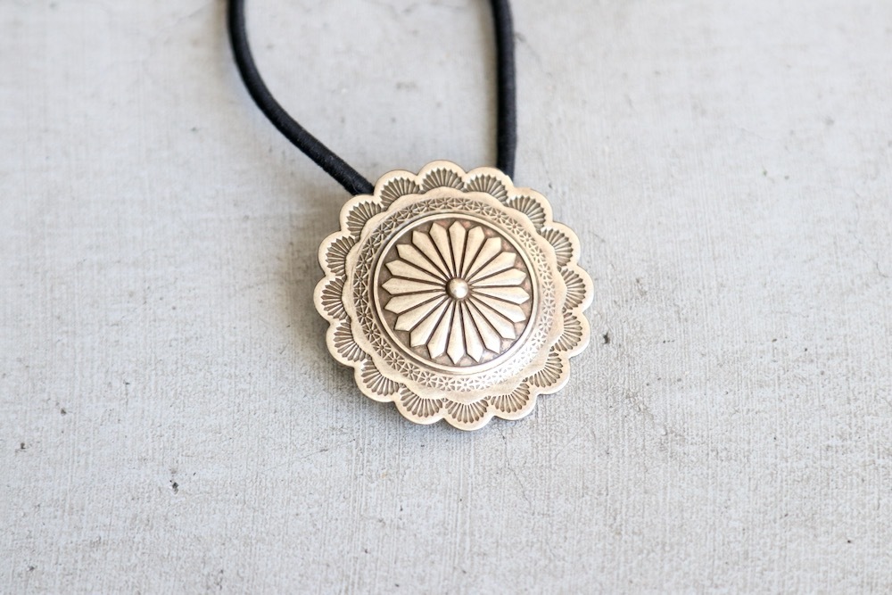 Indian Jewelry (����ǥ����� ���奨�꡼) "Silver Stamp Concho -Round stamp-"