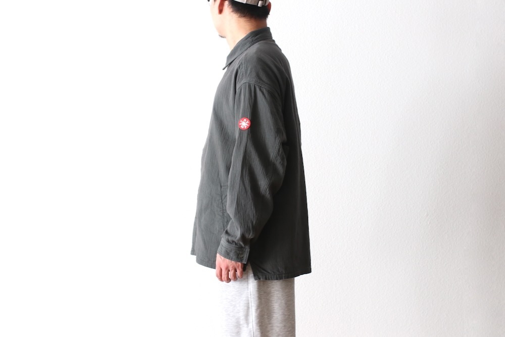 C.E(��������) "WELT POCKETS BIG SHIRT"