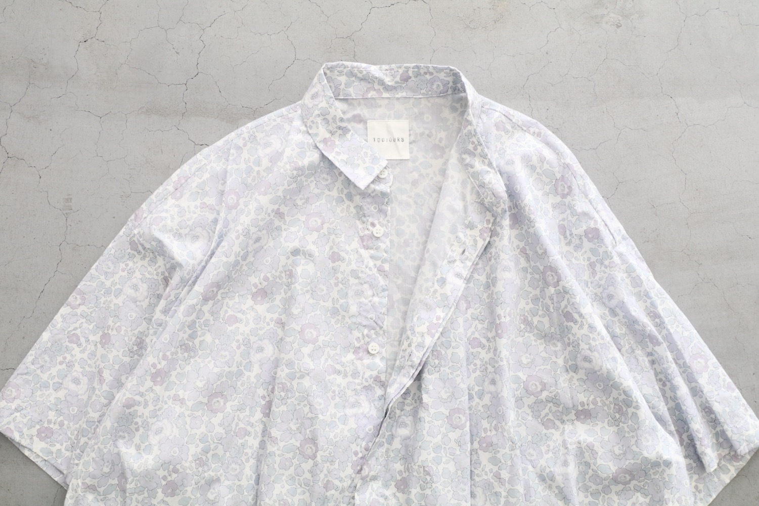 ��WOMEN'S��TOUJOURS�ʥȥ����塼�ˡ�Short Sleeve Classic Gathered Dress -LIBERTY GRAY FLOWER PRINT COTTON CLOTH-��