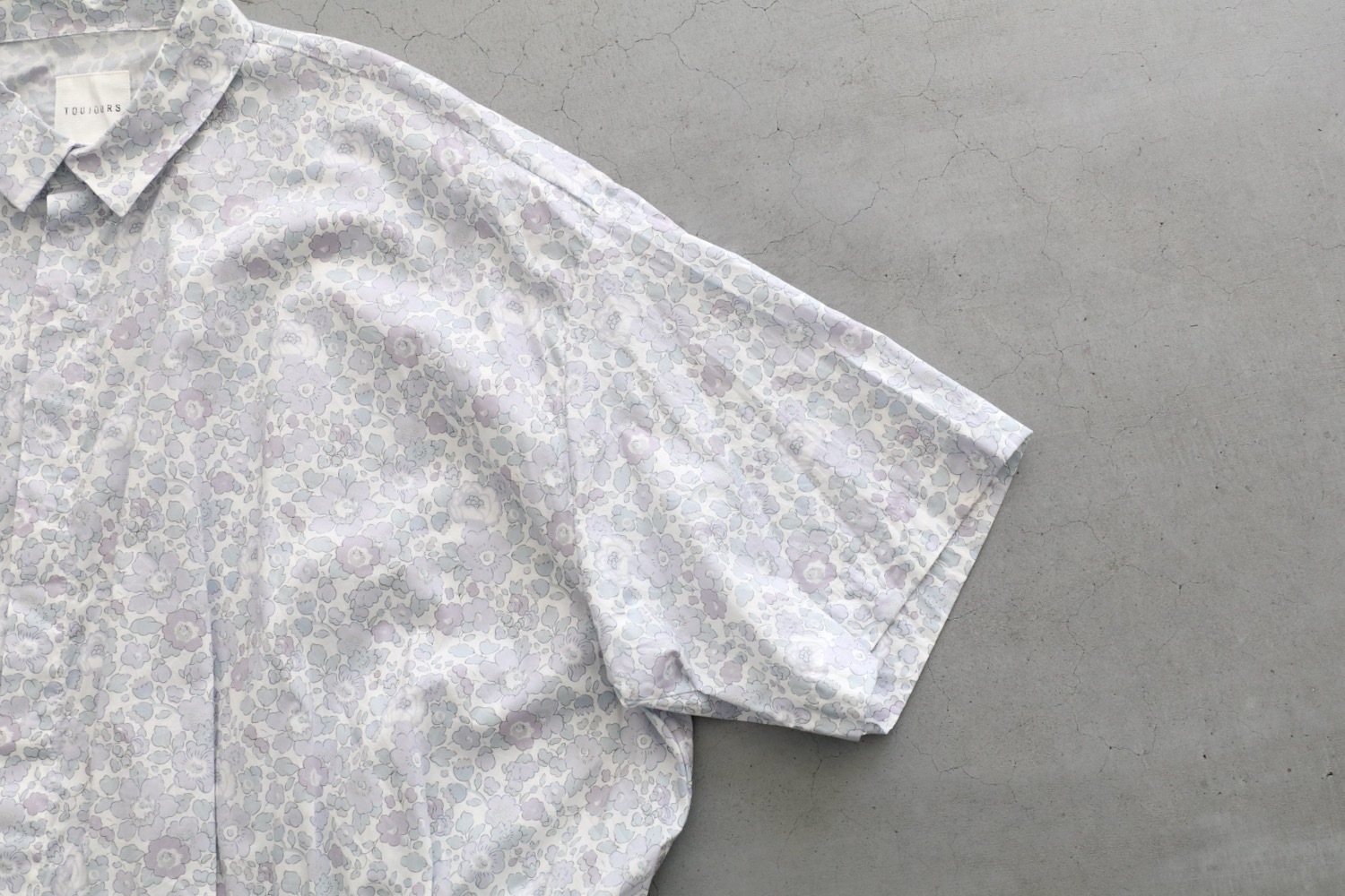 ��WOMEN'S��TOUJOURS�ʥȥ����塼�ˡ�Short Sleeve Classic Gathered Dress -LIBERTY GRAY FLOWER PRINT COTTON CLOTH-��