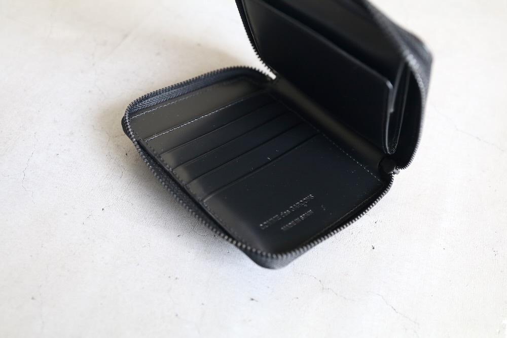 Wallet COMME des GARCONS (������å� ����ǥ���륽��) "����ޤ�ZIP���� - VERY BLACK LEATHER LINE - 8Z-I021-051"
