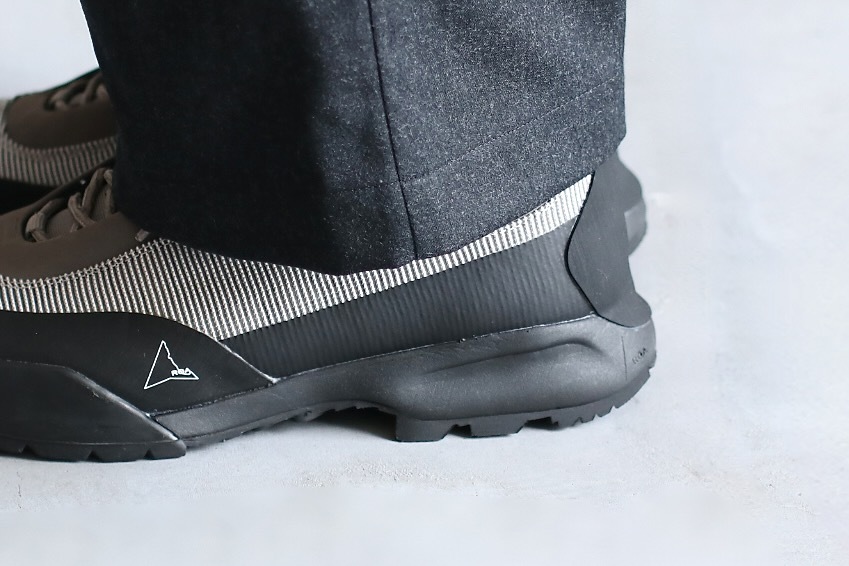 20%OFF] ROA (ロア) 