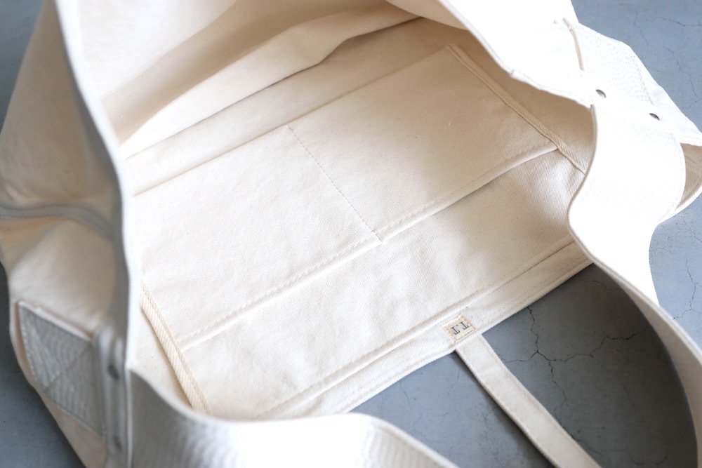 Taiga Takahashi / T.T(������ �����ϥ� / �ƥ������ƥ���) "Lot.004 Newsboy Bag"