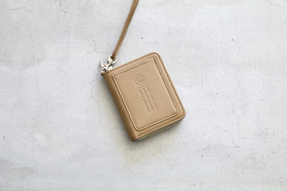 新品・未使用 yorozu(ヨロズ) \"漆ウォレット-テノヒラ-\"GRAY 10% > 20%OFF] yorozu(ヨロズ) 