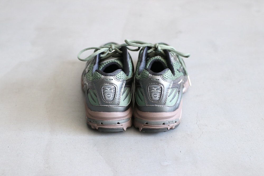 MIZUNO (ߥ) "WAVERIDER10"