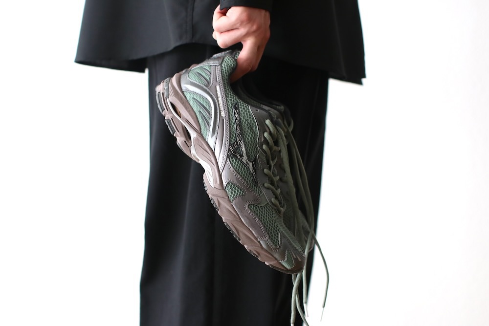 MIZUNO (ߥ) "WAVERIDER10"