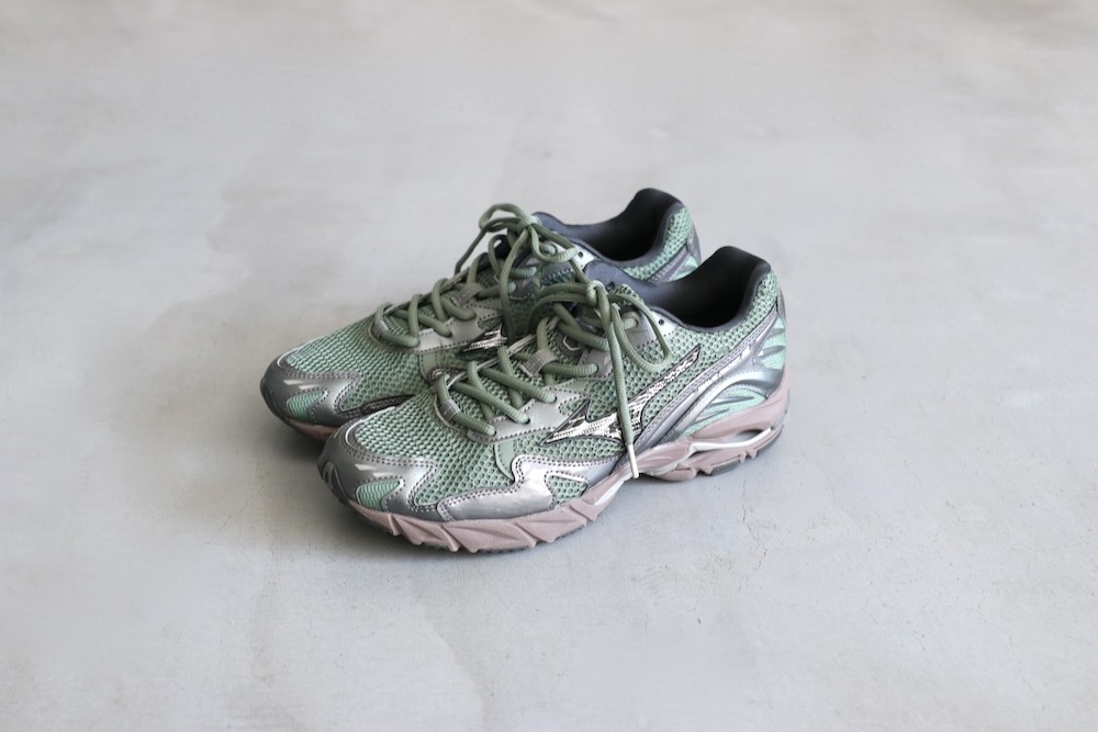 MIZUNO (ߥ) "WAVERIDER10"