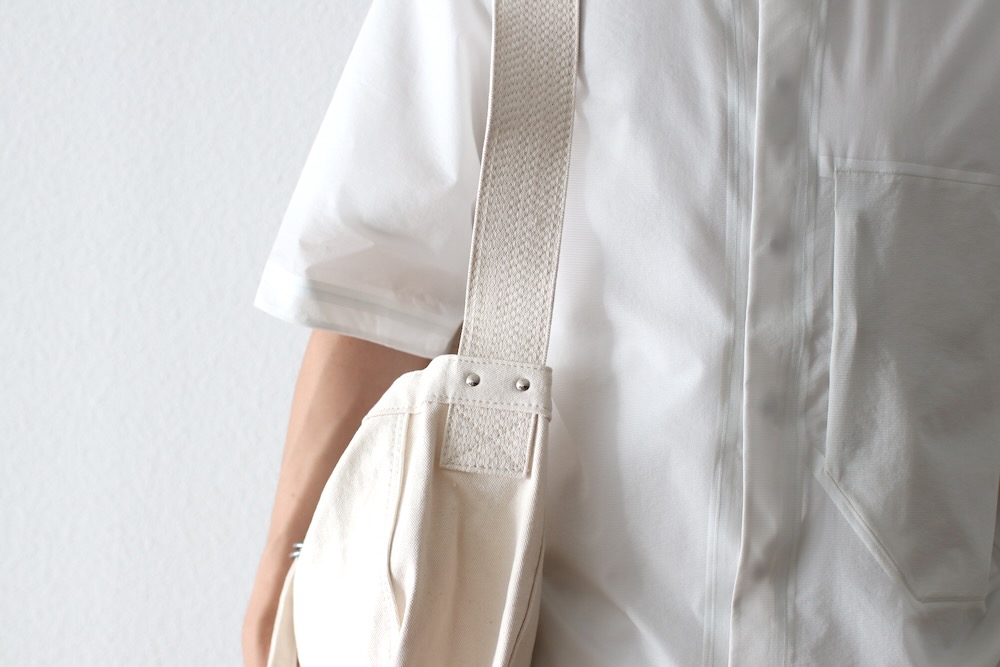 Taiga Takahashi / T.T(������ �����ϥ� / �ƥ������ƥ���) "Lot.018 Newsboy Bag Small"