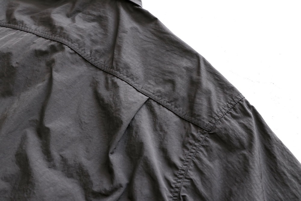 COMME des GARCONS HOMME(���� �� ����륽�󡦥���) "�ʥ����󥿥å��� S/S����� HQ-B021-051"