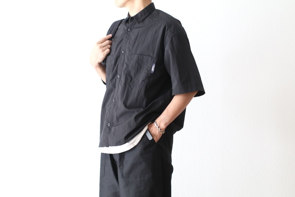 COMME des GARCONS HOMME(���� �� ����륽�󡦥���) "�ʥ����󥿥å��� S/S����� HQ-B021-051"