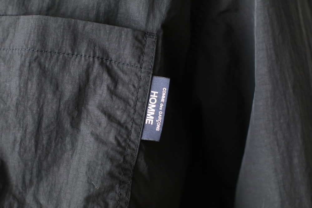 COMME des GARCONS HOMME(���� �� ����륽�󡦥���) "�ʥ����󥿥å��� S/S����� HQ-B021-051"