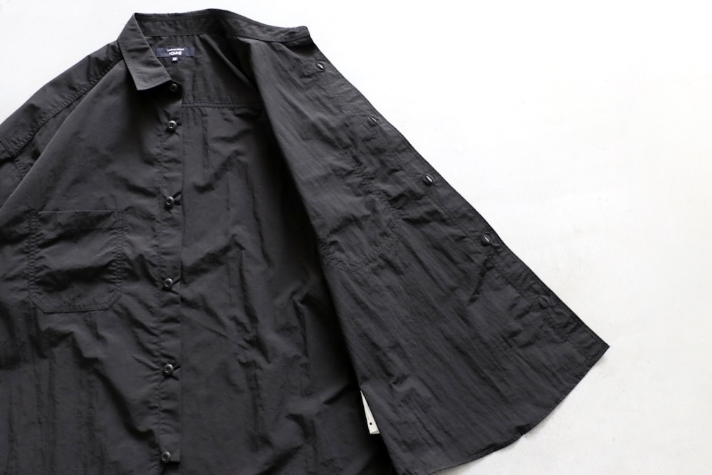 COMME des GARCONS HOMME(���� �� ����륽�󡦥���) "�ʥ����󥿥å��� S/S����� HQ-B021-051"