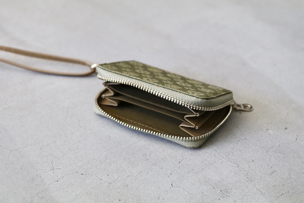 yorozu() "å-ƥΥʥ-"