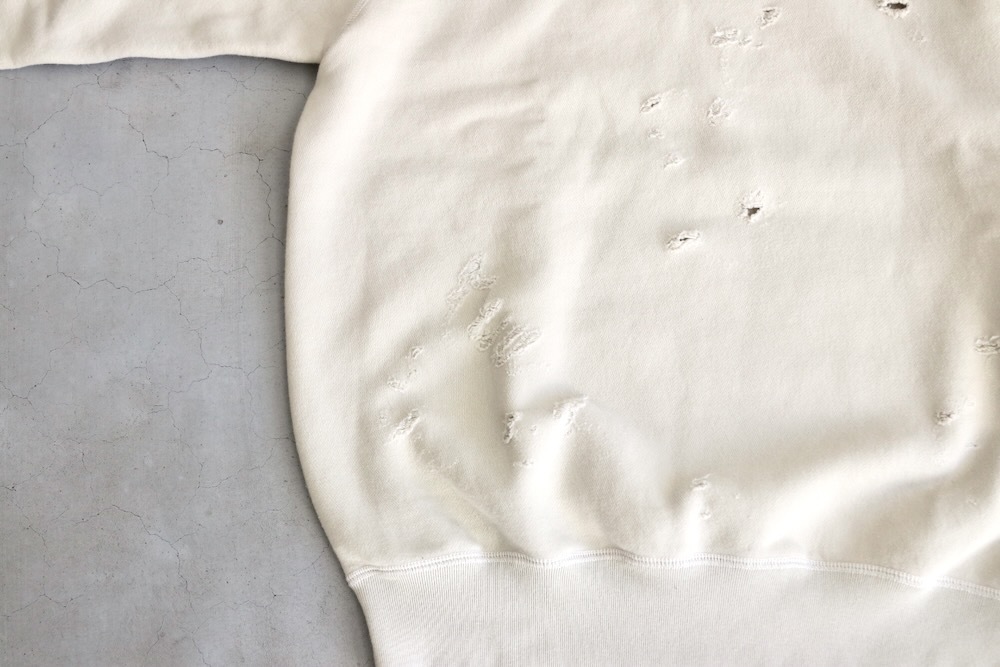 limitedBAL  RUSSELL ATHLETIC(Х  å å) "BAL / RUSSELL DISTRESSED ATHLETIC HEAVY COTTON CREW"