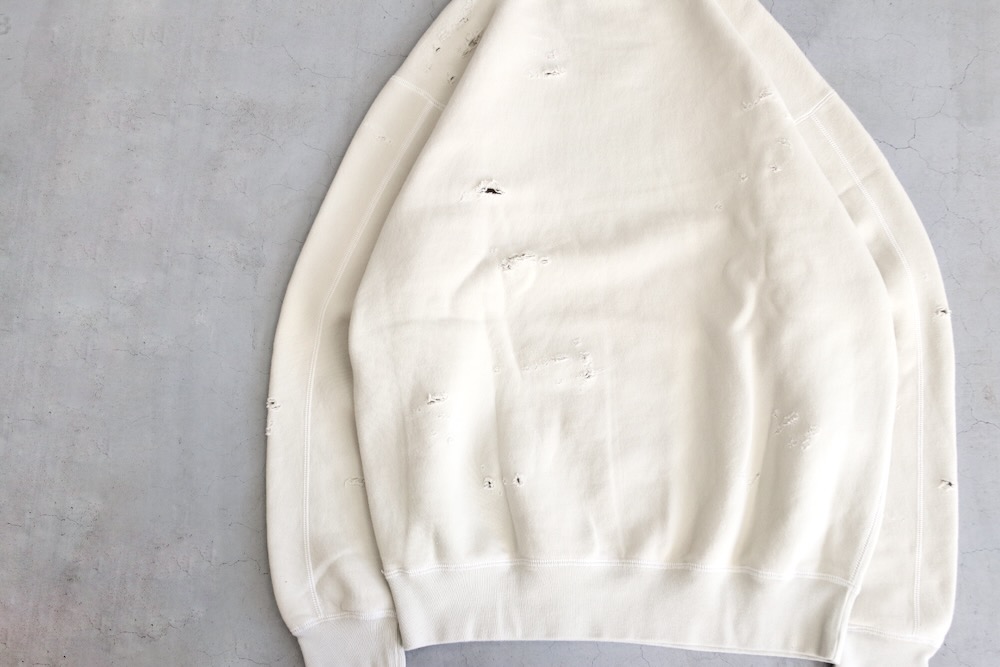 limitedBAL  RUSSELL ATHLETIC(Х  å å) "BAL / RUSSELL DISTRESSED ATHLETIC HEAVY COTTON CREW"