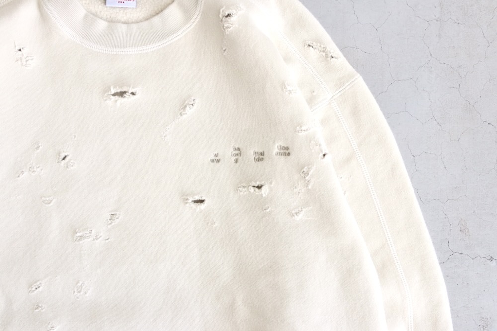 limitedBAL  RUSSELL ATHLETIC(Х  å å) "BAL / RUSSELL DISTRESSED ATHLETIC HEAVY COTTON CREW"