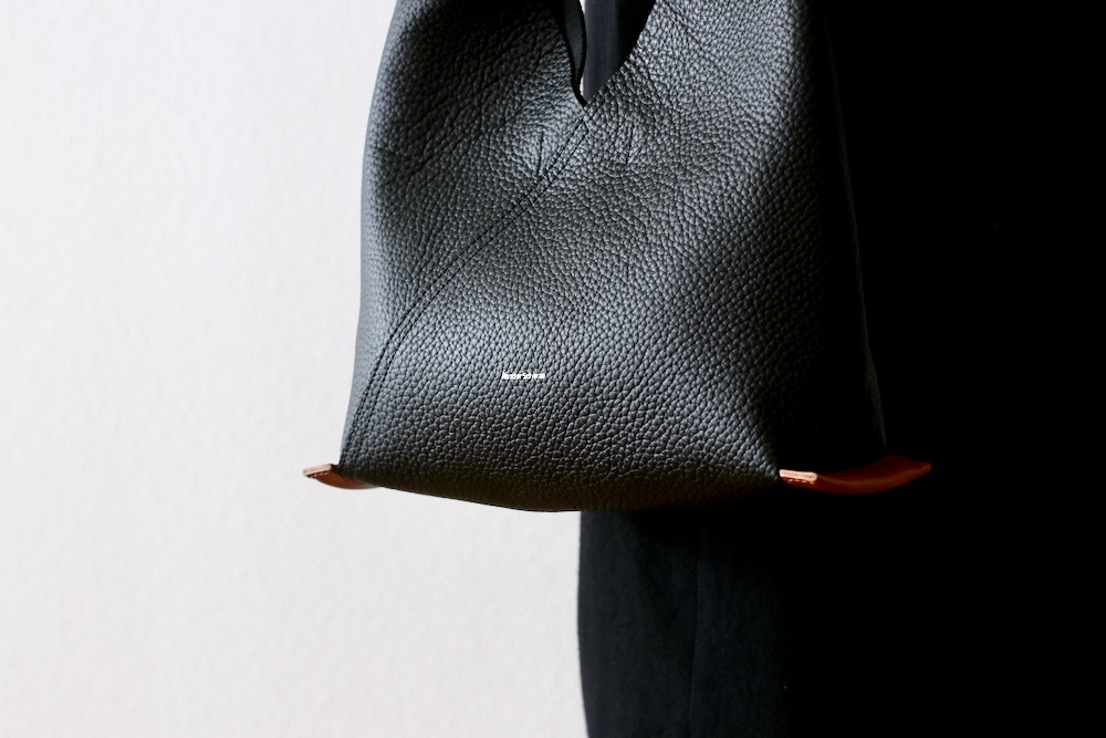 ��12.6 12:00 Release��HenderScheme (���������������) "triangle bag"