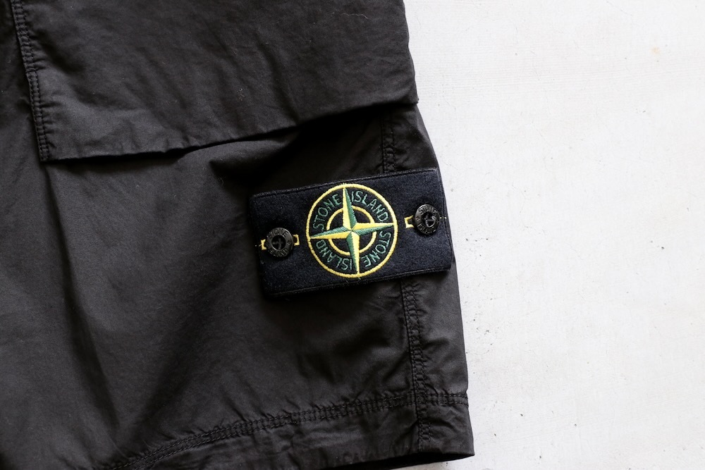 STONE ISLAND(���ȡ��󥢥����� ) "BERMUDA COMFORT SHORTS"