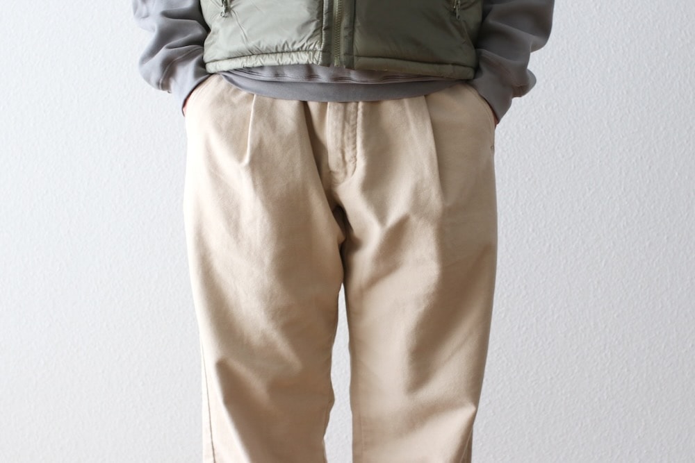 C.E(��������) "BRUSHED SOFT COTTON ONE TUCK PANTS"