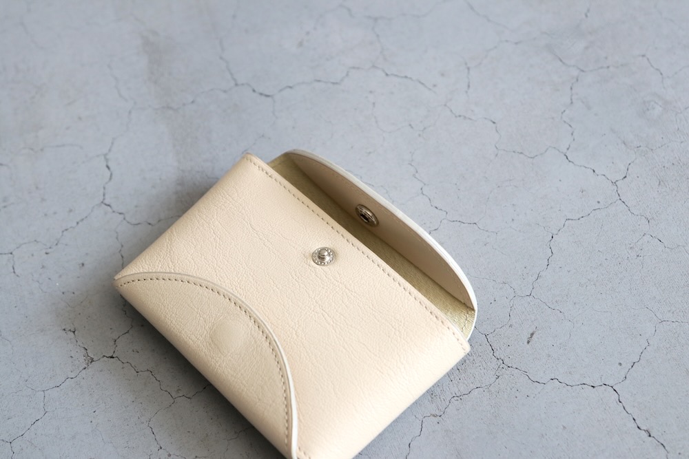 i ro se () "FOLD 2F CARD CASE"