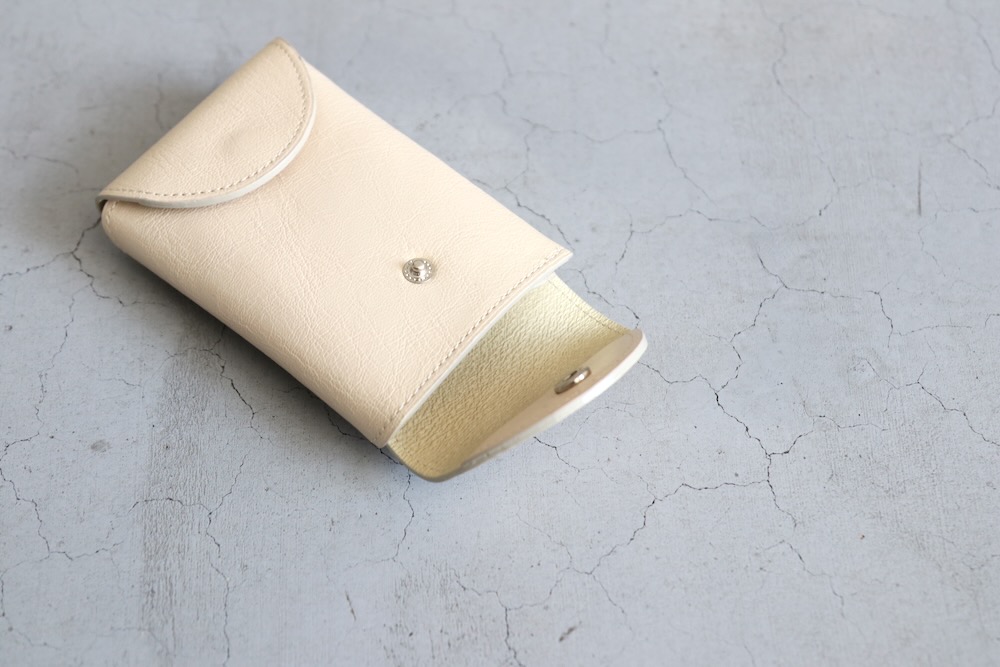 i ro se () "FOLD 2F CARD CASE"