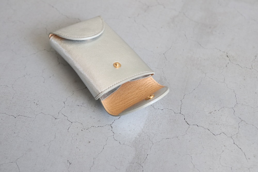 i ro se () "FOLD 2F CARD CASE"