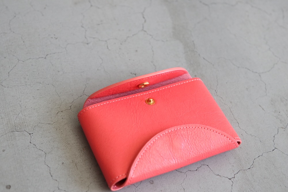 i ro se () "FOLD 2F CARD CASE"