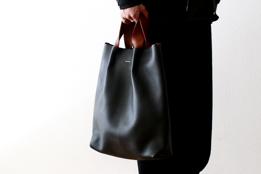 HenderScheme (���������������) "piano bag"