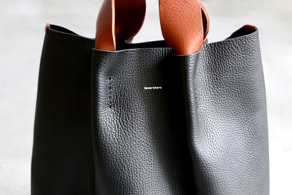 HenderScheme (���������������) "piano bag"