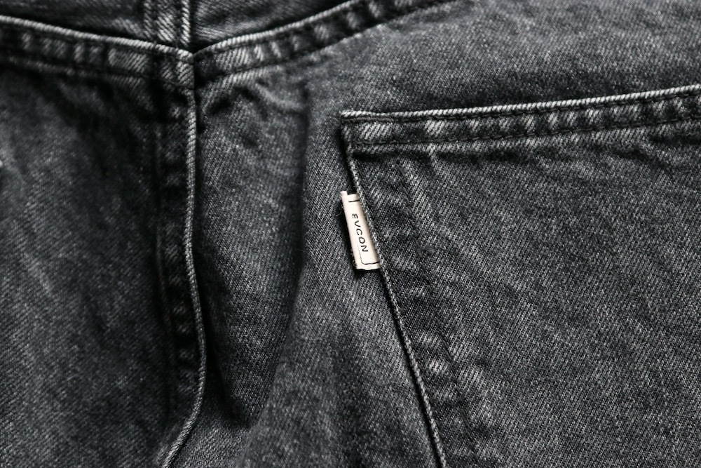 EVCON(���ӥ���) "1 TUCK BAGGY DENIM BIO"