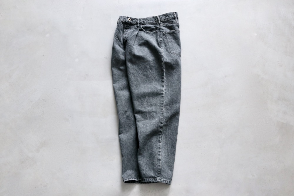 EVCON(���ӥ���) "1 TUCK BAGGY DENIM BIO"