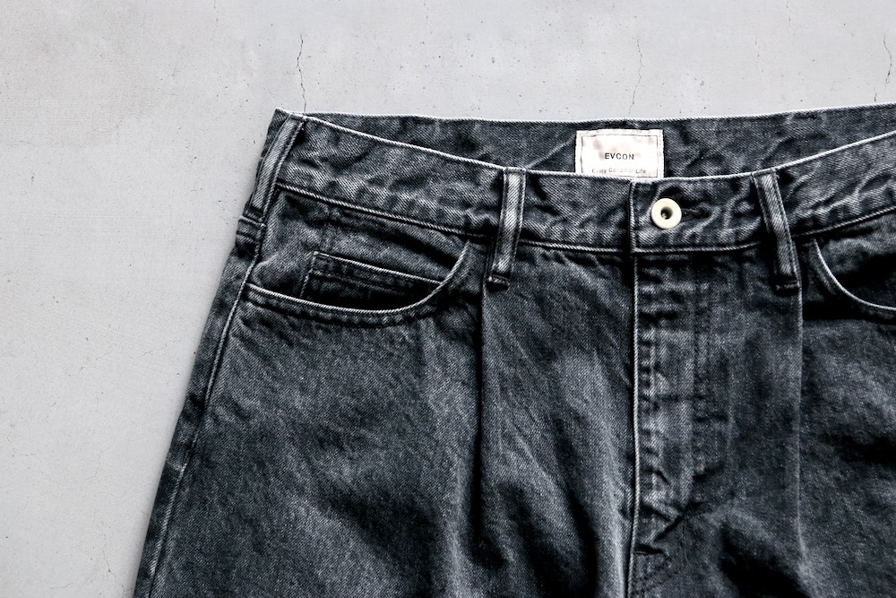 EVCON(���ӥ���) "1 TUCK BAGGY DENIM BIO"