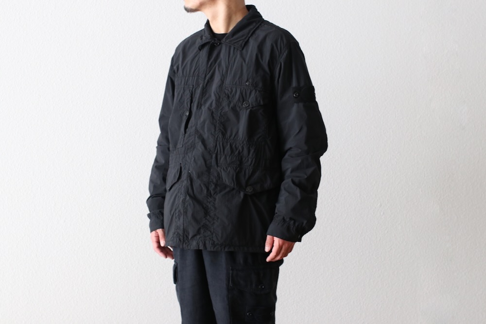 STONE ISLAND(ȡ󥢥 ) "STONE ISLAND GHOST PIECE - NYLON SMERIGLIATO JACKET"
