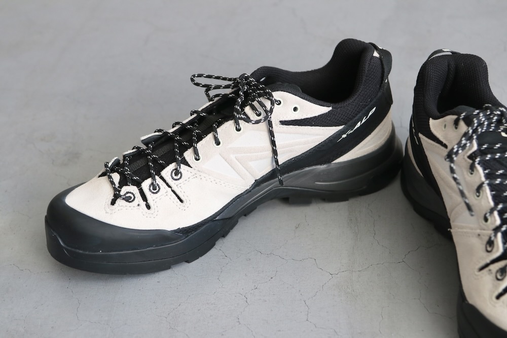 SALOMON(�������) "X-ALP LTR Black/Vanilla Ice/Rainy Day"