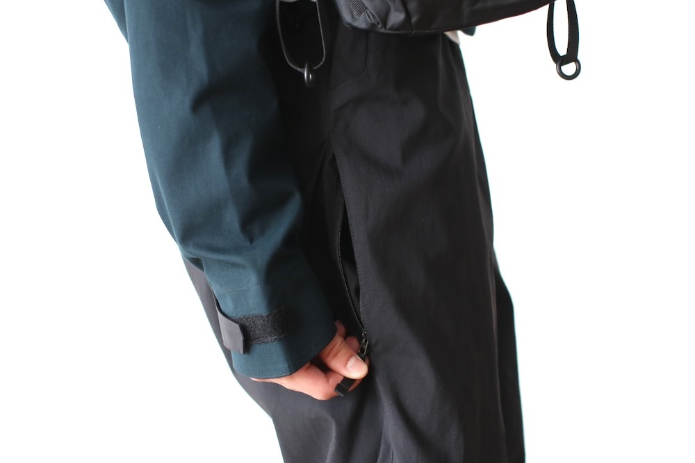 Poutnik The Urban Traveler by Tilak(�ݡ��ȥ˥å�) "Monk Alpha Pants"