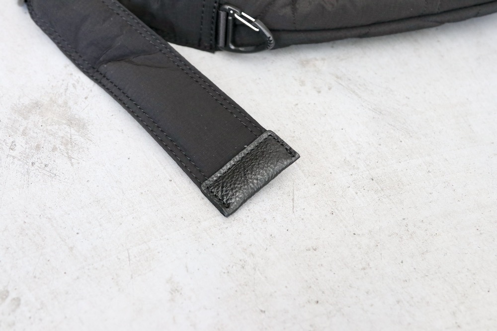 COMME des GARCONS HOMME(���� �� ����륽�󡦥���) "�ʥ������åץ��ȥåץ���ƥ��󥰥��������Хå� HR-K205-051"