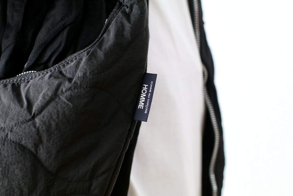COMME des GARCONS HOMME(���� �� ����륽�󡦥���) "�ʥ������åץ��ȥåץ���ƥ��󥰥��������Хå� HR-K205-051"