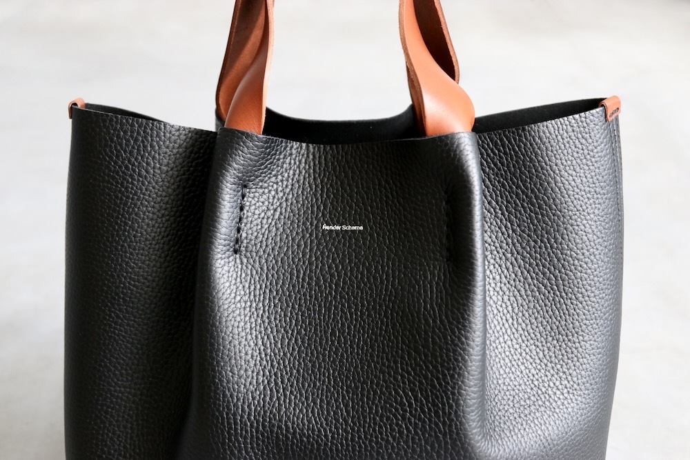 HenderScheme (���������������) "piano bag medium"