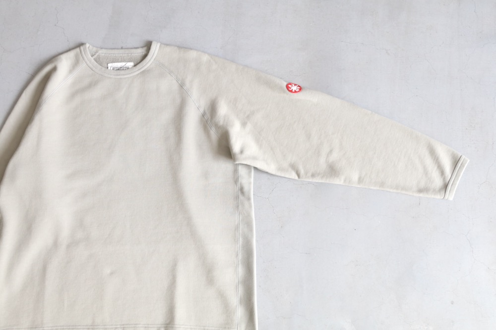 C.E(��������) "HALF PANEL RIB CREW NECK"