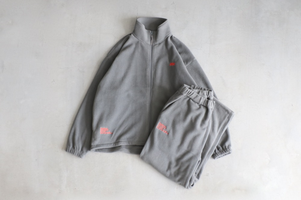 ��limited��FreshService �� Actual Source(�ե�å��奵���ӥ� �� �������奢�륽����)"AS��FS FLEECE TRACK SUIT"