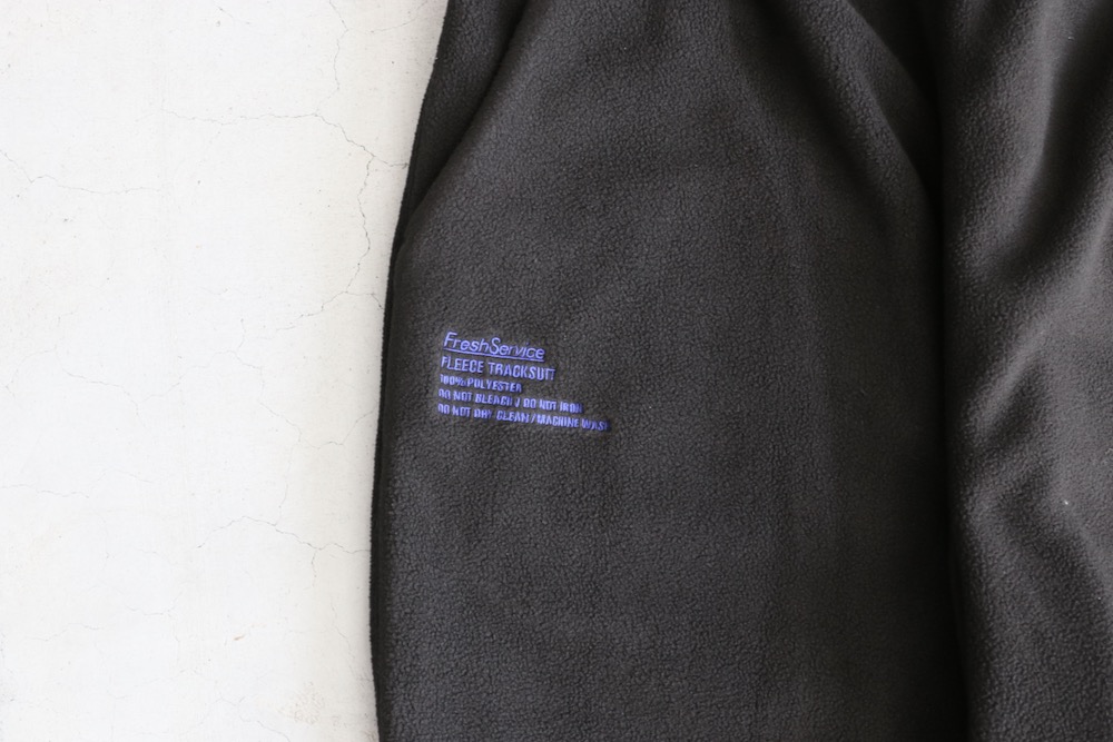 ��limited��FreshService �� Actual Source(�ե�å��奵���ӥ� �� �������奢�륽����)"AS��FS FLEECE TRACK SUIT"