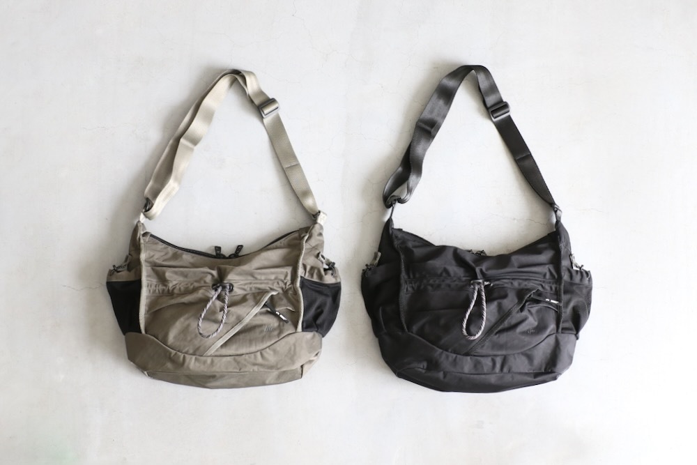 バッグ F/CF F/CE. ショルダーバッグ TEXTURED TWILL 2 WAY SHOULDER TOTE