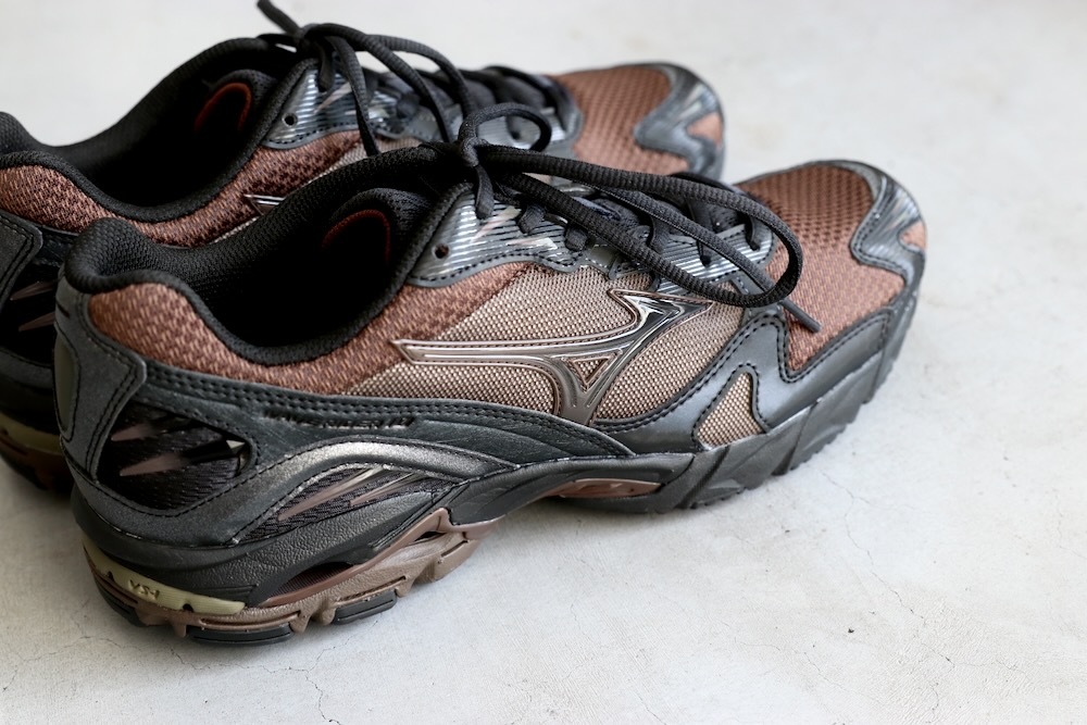 limited】VAINL ARCHIVE × MIZUNO(ヴァイナル アーカイブ × ミズノ