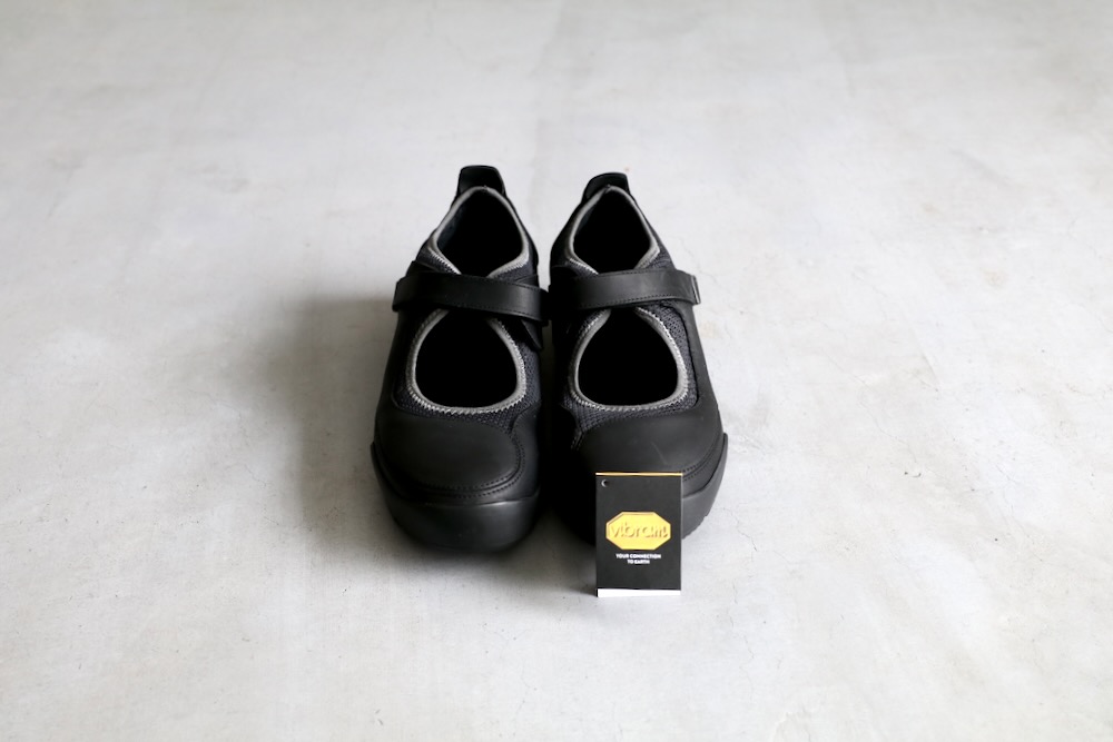 ROA (����) "Loie BLACK GREY"