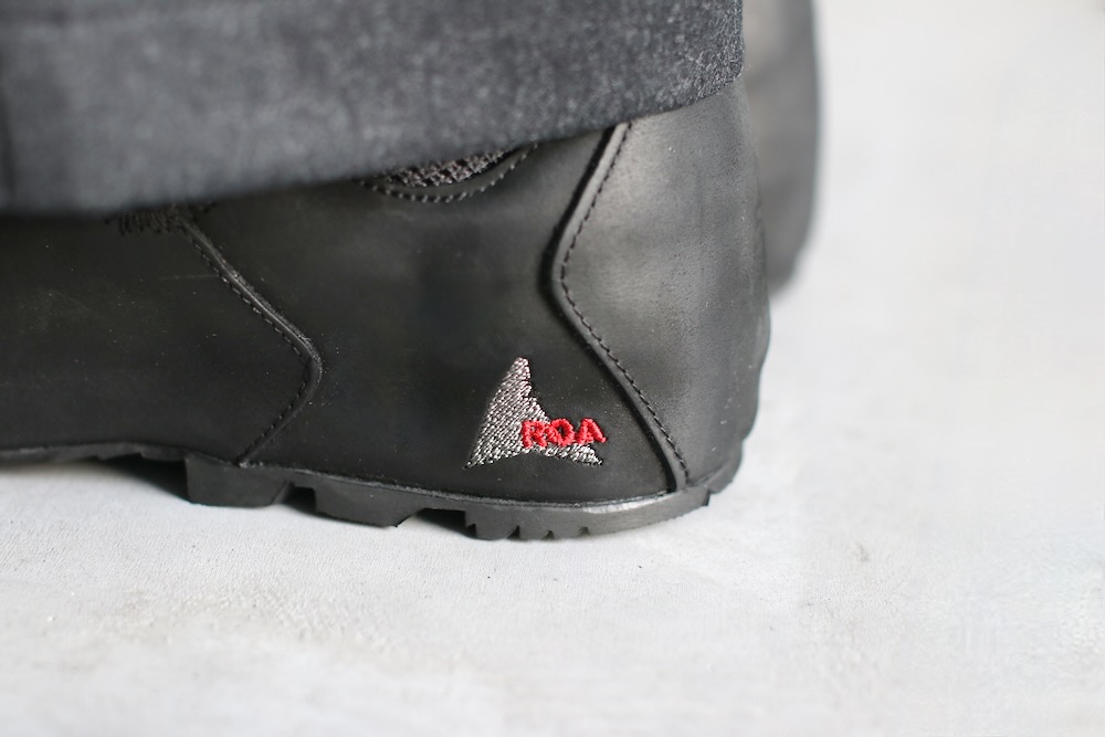 ROA (����) "Loie BLACK GREY"