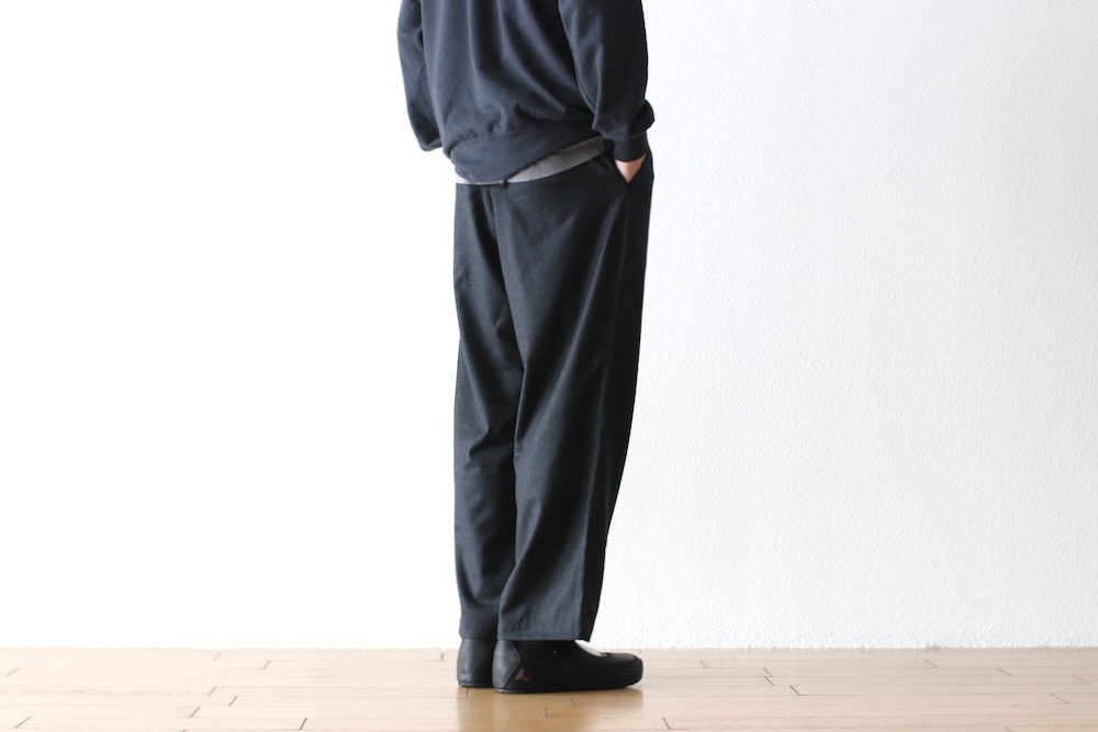 ROA (����) "Loie BLACK GREY"